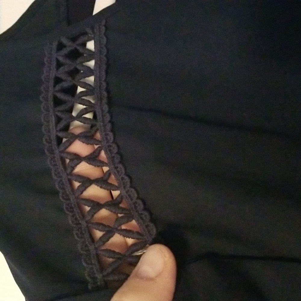 Top - Picture 3 of 5